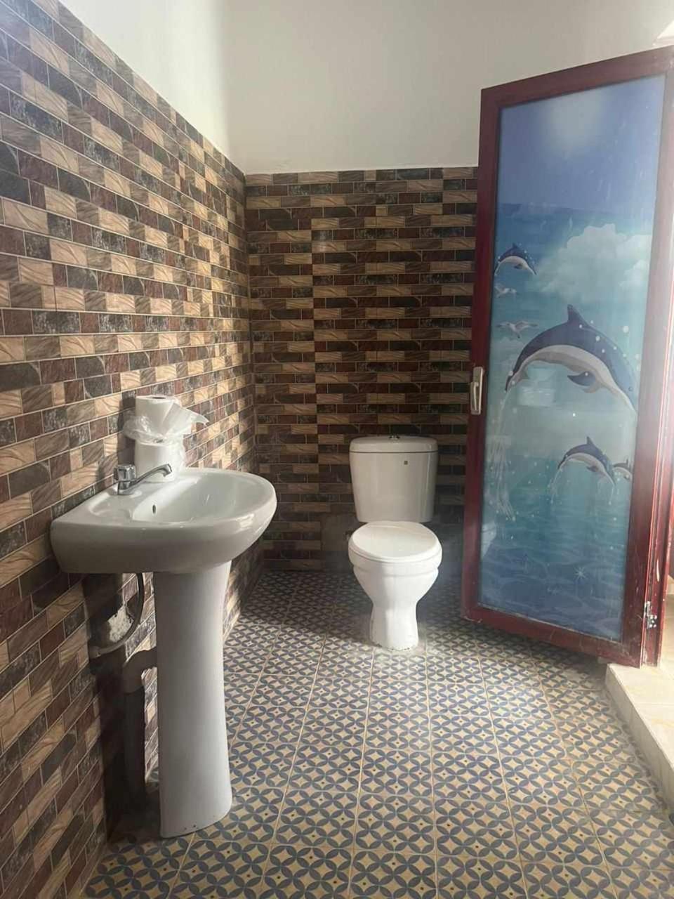 Bosofet Beach And Creek Lodge Sanyang Bagian luar foto